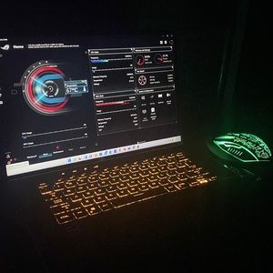 ASUS ROG ZEPHYRUS (GAMING LAPTOP)